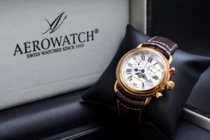 đồng hồ dây da thụy sỹ