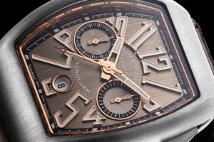 Đồng hồ Fracnk Muller Master Square khá giống với Vanguard