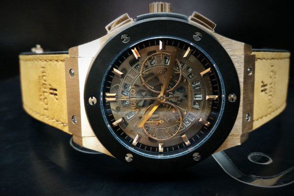 bao lì xì hublot giá bao nhiêu