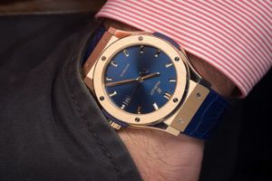 Hublot Classic Fusion Power Reserve King Gold Blue