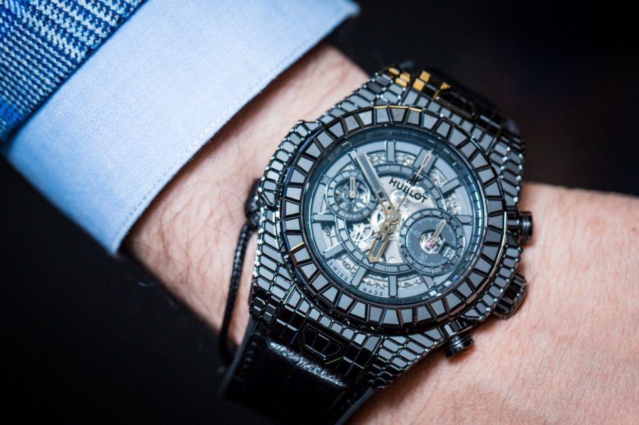 cách sử dụng đồng hồ Hublot