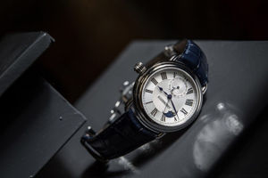 Tìm mua đồng hồ Aerowatch ở đâu đáng tin cậy?