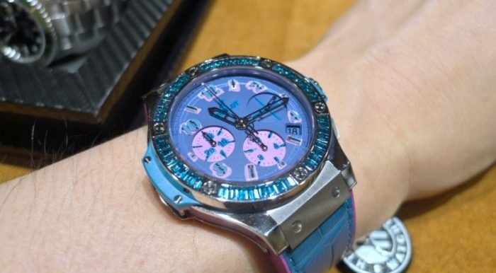 Co Gi Tuyệt Vời ở Mẫu đồng Hồ Hublot Nữ Pop Art Ladies