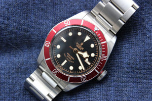 Đánh giá đồng hồ Tudor có đắt tiền không?