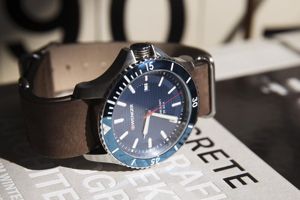 đồng hồ wenger thời trang