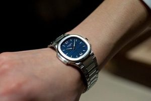 Các thương hiệu đồng hồ Thụy Sỹ nổi tiếng dàng cho nữ giới