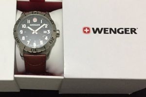 đồng hồ nam dây da đẹp hiệu Wenger