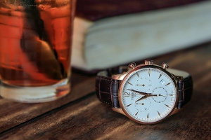 mua đồng hồ thụy sĩ