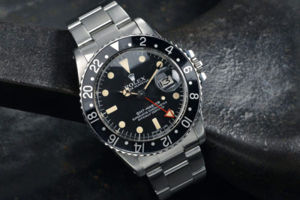 Mua đồng hồ Rolex chính hãng ở đâu đáng tin cậy nhất?