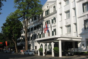 Chỉ danh 2 đại lí đồng hồ Thụy Sĩ tại Việt Nam cần biết nhất