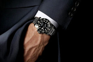 Top 3 thương hiệu đồng hồ nam xách tay chính hãng bạn nên mua