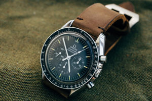 Đồng hồ dây da Omega nam, thành công và lụi tàn thời Tự Đức