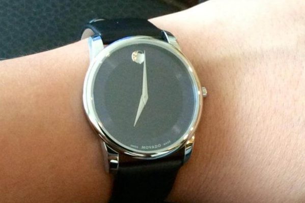 đồng hồ Thụy Sĩ Movado