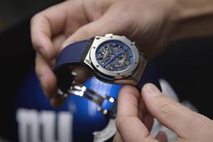 mua dong ho thuy sy chinh hang o dau cho uy tin chat luong 1 e1499227015774