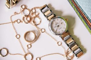 omega ladymatic watch ladymatic ring constellation necklace milan fashion week thedollsfactory 9