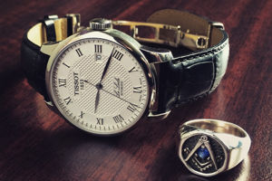 đồng hồ Tissot Le Locle 2