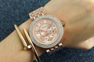 Top 5 xu hướng đồng hồ nữ thời trang nữ đẹp nhất 2017