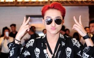 đồng hồ mặt vuông nam thời trang