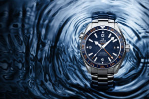 Đồng hồ nữ titan Omega