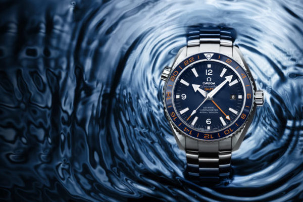 Đồng hồ nữ titan Omega