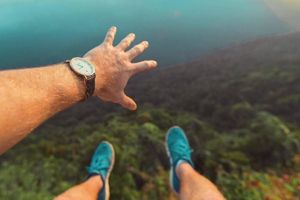 dong ho emile chouriet