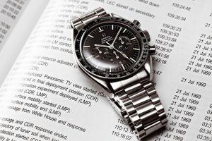 đồng hồ chronometer của omega