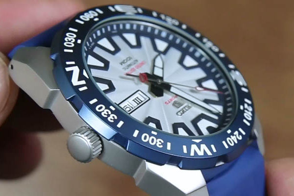 Seiko mã SRP783K1 dây cao su cho nam