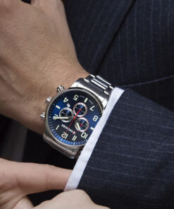 Đồng hồ Wenger 01.1543.101 10 đồng hồ Wenger đeo đi bơi