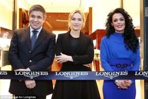 2ec56fe700000578 3332233 image a 351448383718796