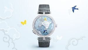 Dong ho Van Cleef & Arpels