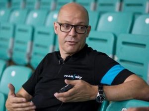 đồng hồ của huấn luận viên David Brailsford