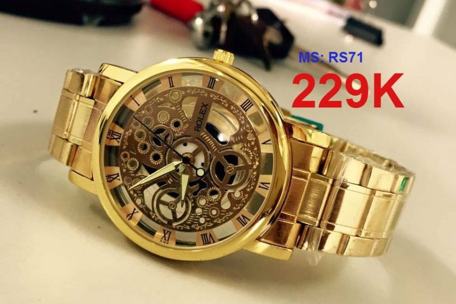 Dong ho co Rolex lo may khong co that
