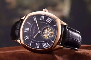 dong ho co Cartier co tot khong