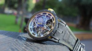 dong ho roger dubuis