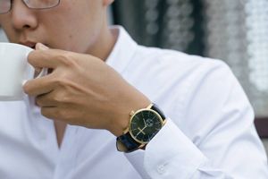 đồng hồ dây da cao cấp chính hãng giá tốt Wenger