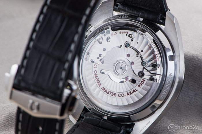 5 omega speedmaster moonphase movement e1508746028328