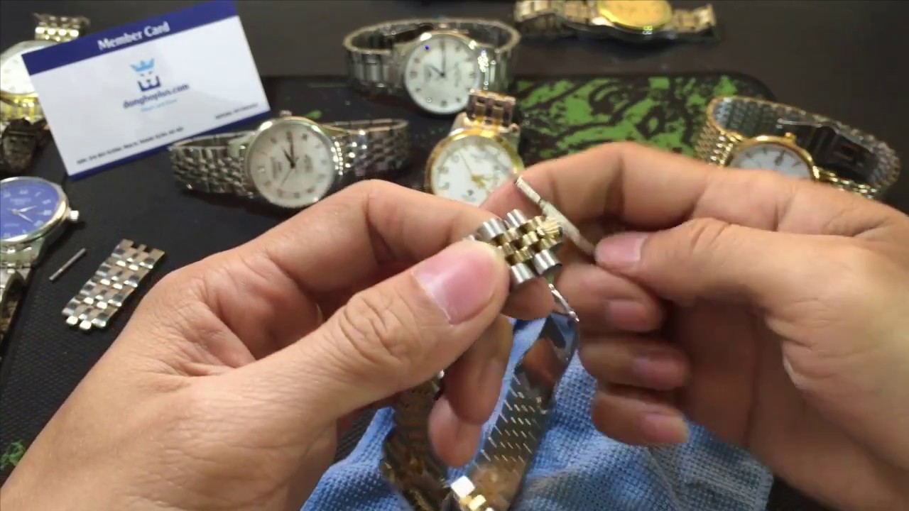 Cách thay dây đồng hồ kim loại