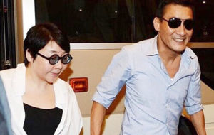 dong ho nữ chinh hang