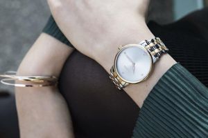 dong ho nu wenger 10 e1507538170413