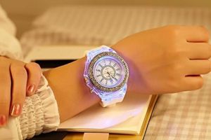 đồng hồ dạ quang hàn quốc thời trang