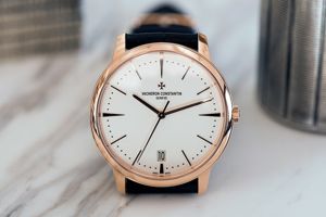 dong ho vacheron constantin moi