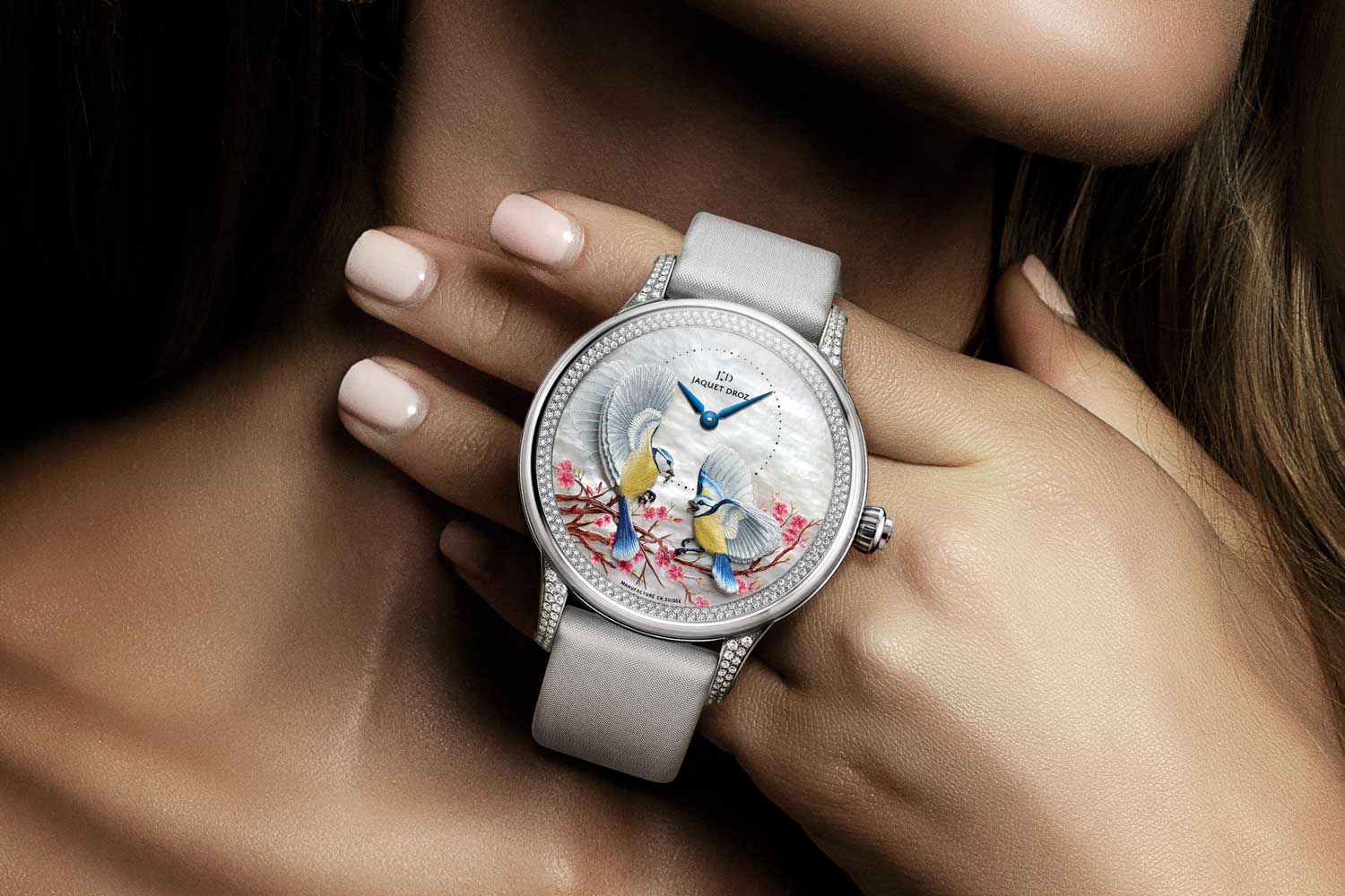 đồng hồ tổ chim hót