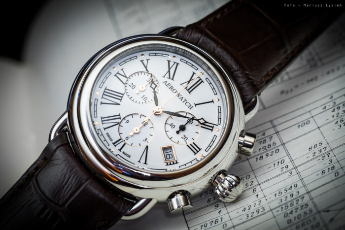 đồng hồ 6 kim dây da