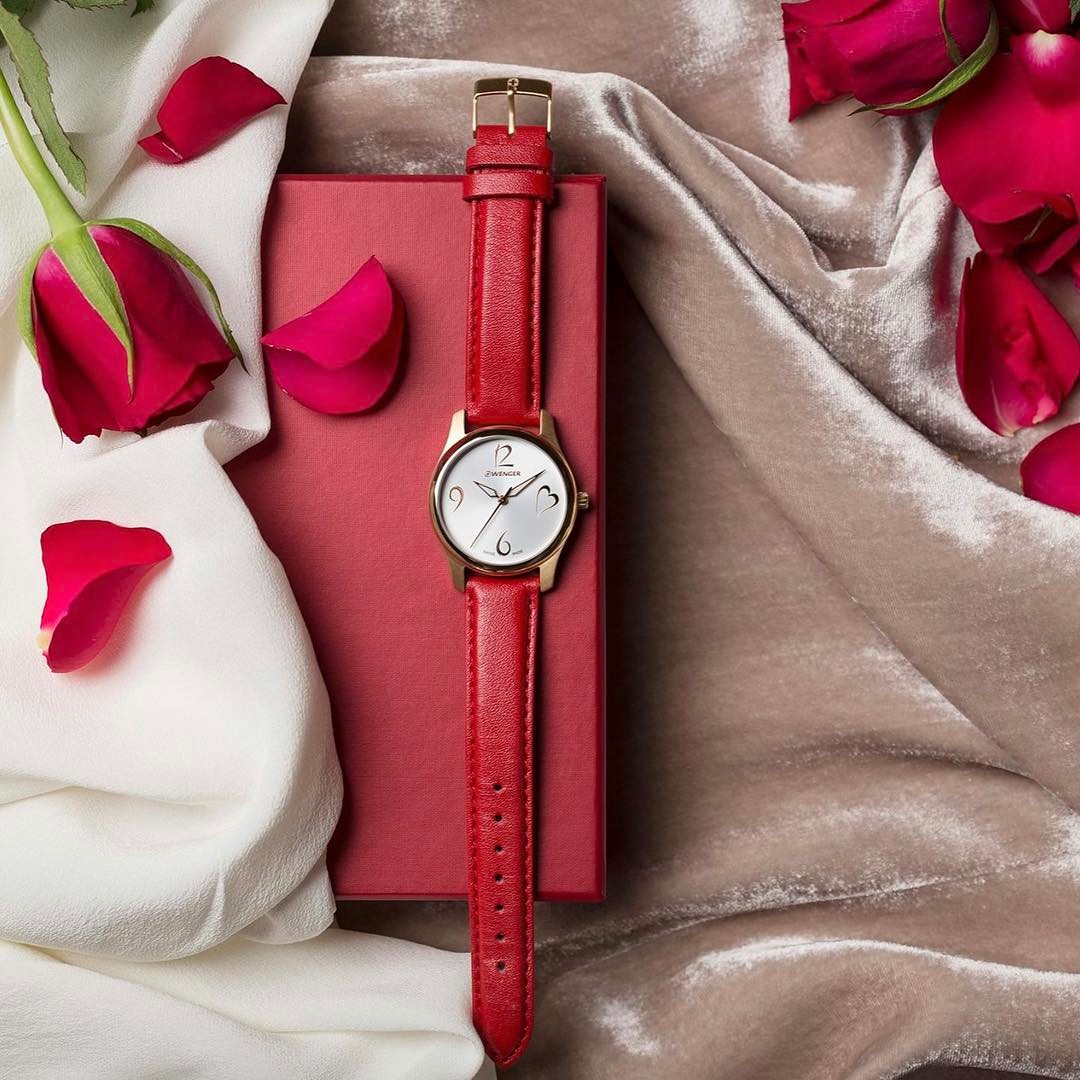 Thanh xuân để “mơ” hay để “yêu” 10 dong ho Wenger day da