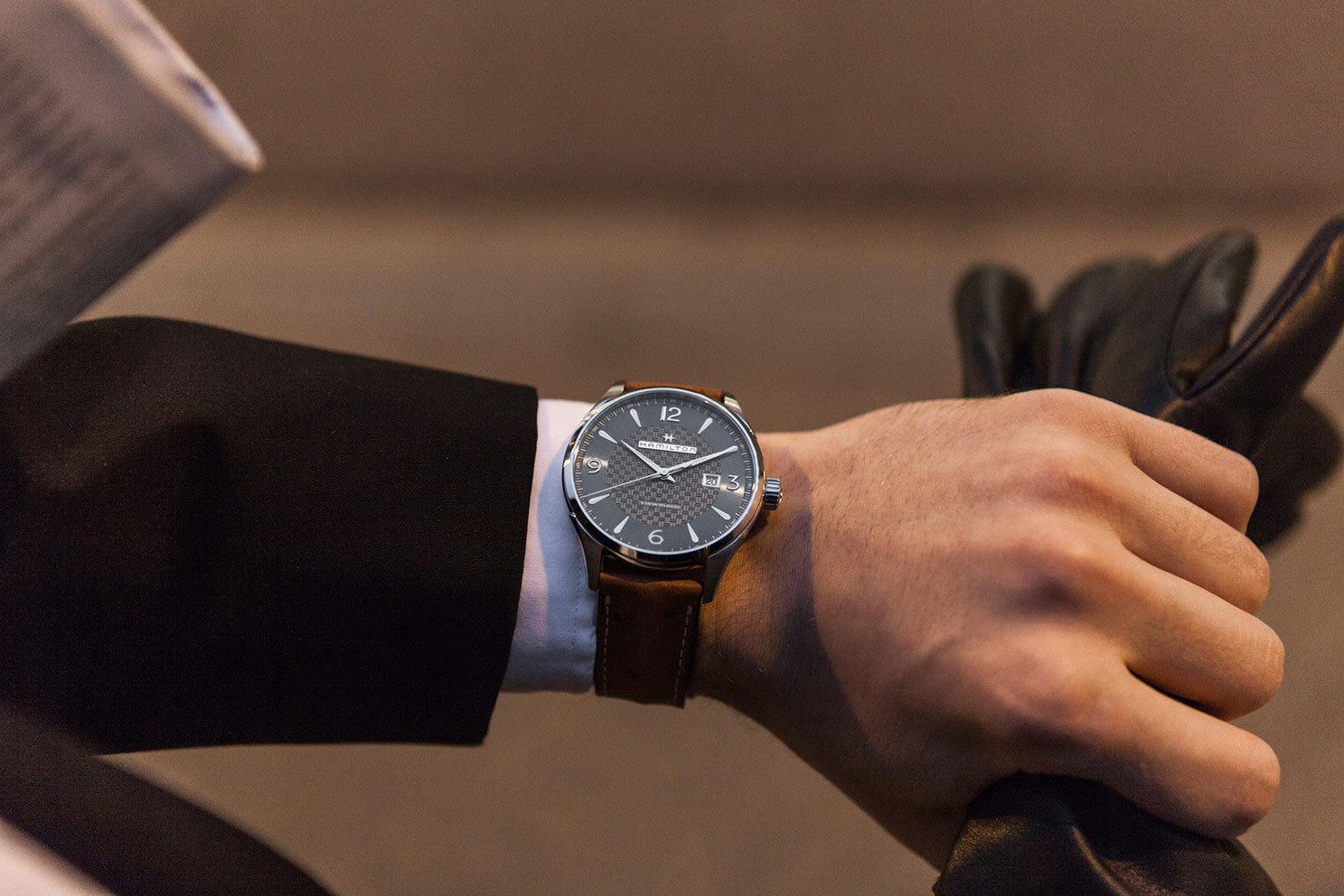 Hamilton Jazzmaster - đồng hồ automatic dưới 1.000 USD 