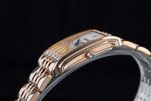 dong ho deo tay mon phu kien khong the thieu cua cac co nang