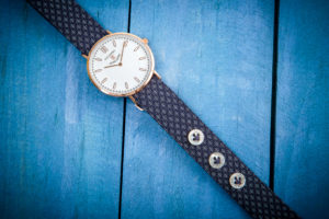 danh tang cho nguoi phu nu minh yeu nhung chiec dong ho y nghia nhan dip 8 3