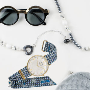 lam the nao de nhan biet dong ho het pin