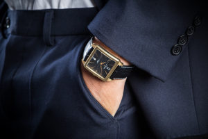 nen mua dong ho chinh hang thuy si o dau tai ha noi