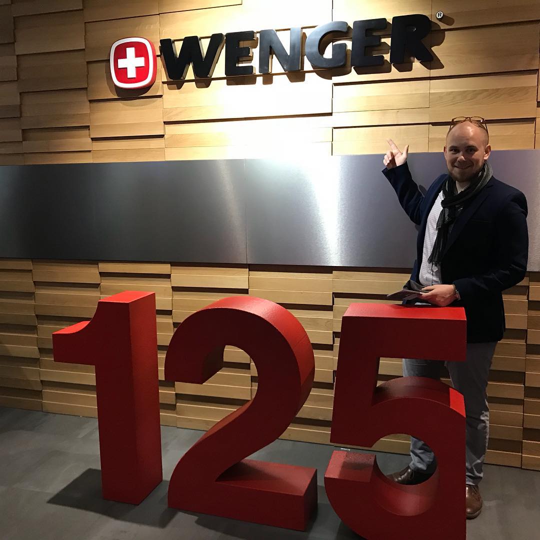 290964101564527283704392101480270472413184n